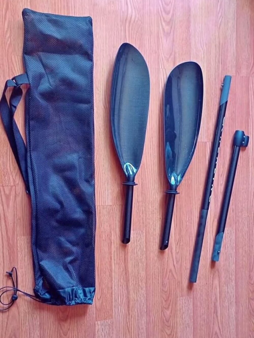ZJ 4‑piece carbon surfski wing kayak paddle - like new - used twice